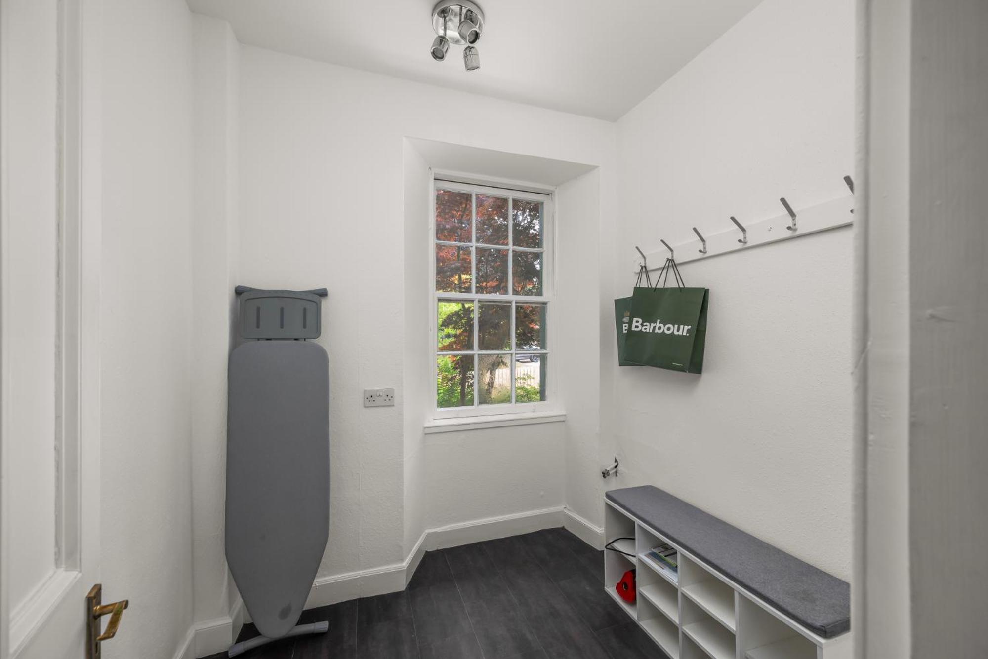 Rosebank House - 12 Guests, 6 Ensuite Bedrooms, Ev Point, Games Rooms, Wood Burner, Pet Friendly! Blairgowrie and Rattray Exterior foto